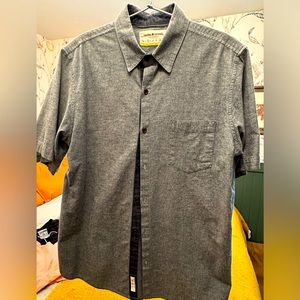 Hedley & Bennett Men’s Button Down. Size M. 100% Cotton.
